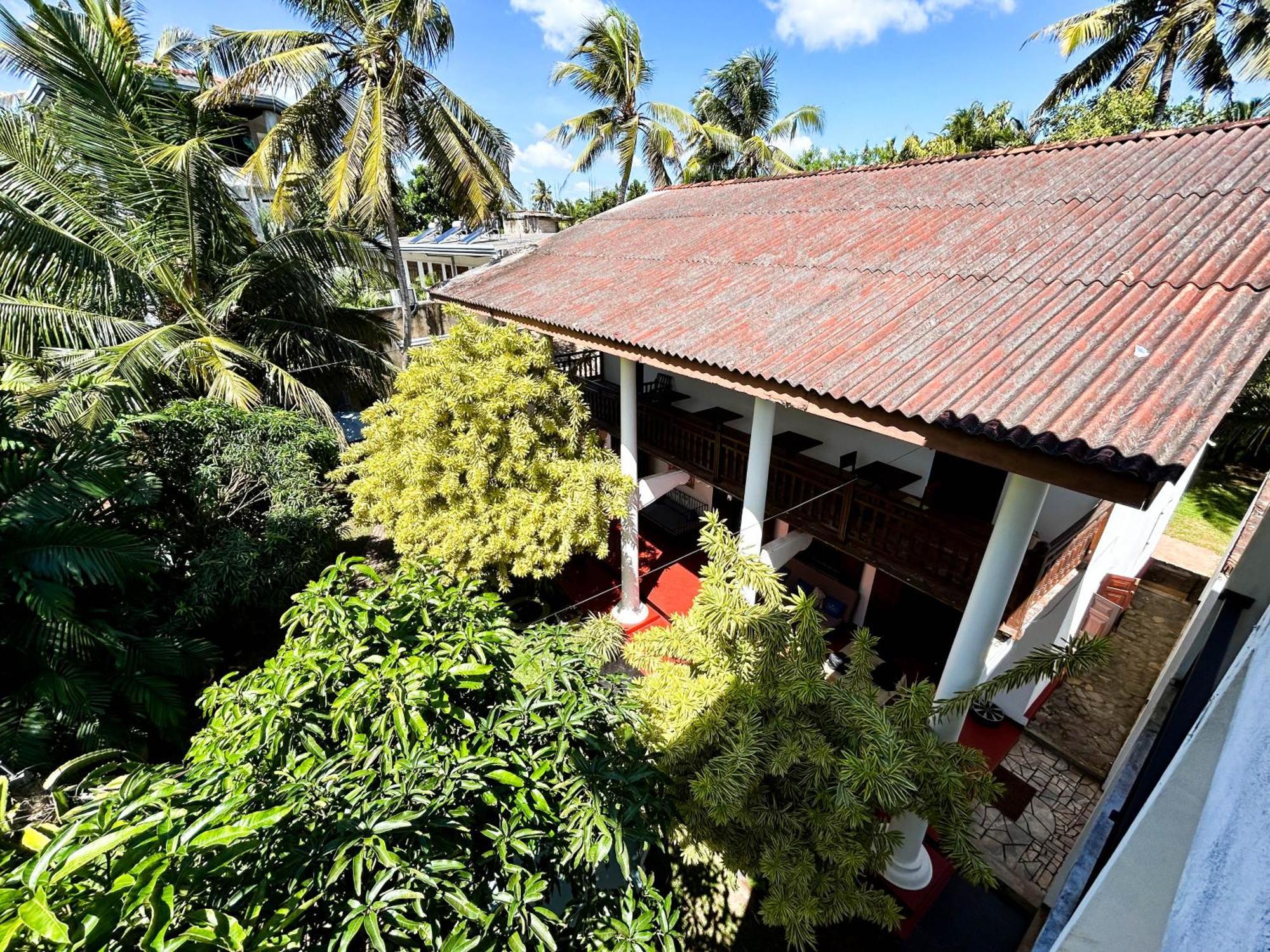 Hotel La Felicita Mirissa Exteriér fotografie
