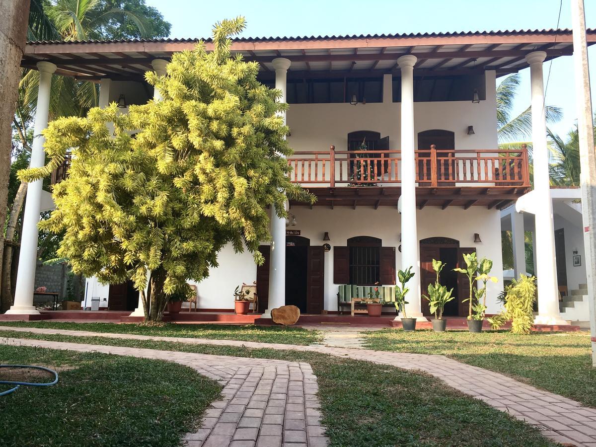 Hotel La Felicita Mirissa Exteriér fotografie