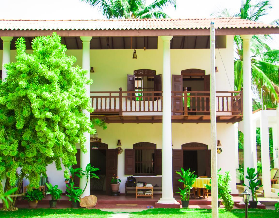 Hotel La Felicita Mirissa Exteriér fotografie